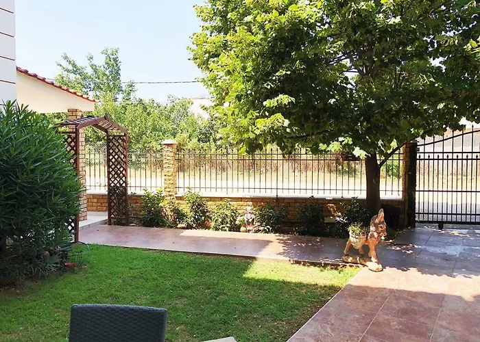 Alrose Apartamento *